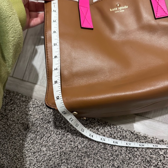 Kate Spade Tan and Pink Tote Bag - Picture 14 of 15